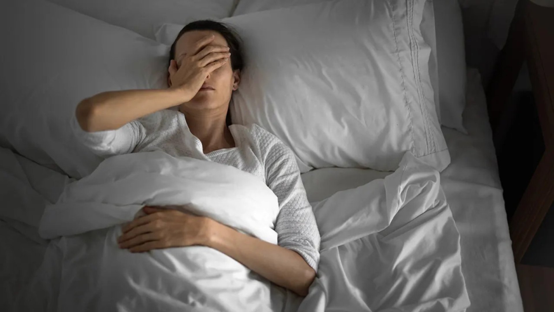 Columbia Study Links Sleep Deprivation to Weight Gain in Adults